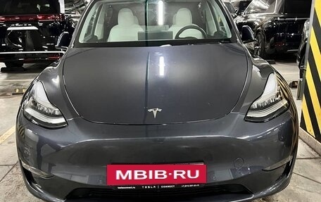 Tesla Model Y I, 2020 год, 4 600 000 рублей, 5 фотография