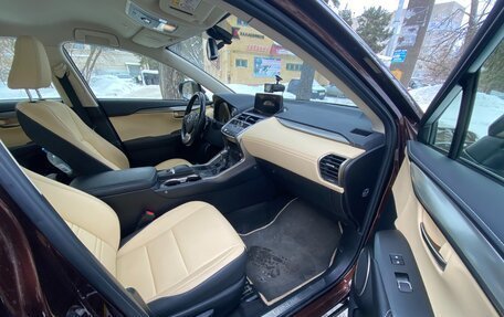 Lexus NX I, 2019 год, 3 950 000 рублей, 8 фотография