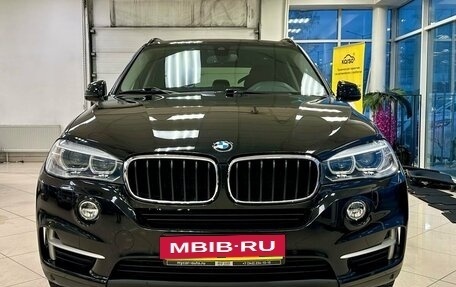 BMW X5, 2018 год, 3 980 000 рублей, 2 фотография