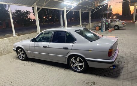 BMW 5 серия, 1991 год, 950 000 рублей, 25 фотография