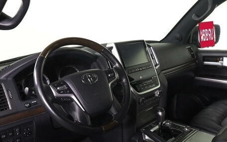 Toyota Land Cruiser 200, 2020 год, 10 300 000 рублей, 16 фотография
