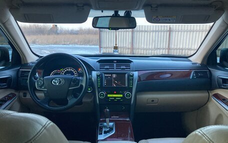 Toyota Camry, 2013 год, 1 950 000 рублей, 7 фотография