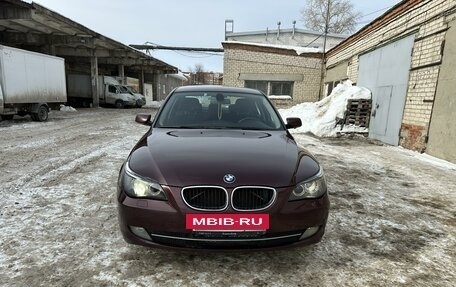 BMW 5 серия, 2008 год, 1 299 000 рублей, 13 фотография