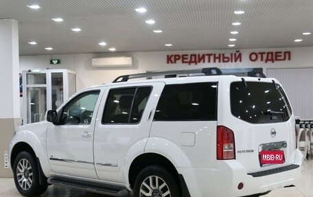Nissan Pathfinder, 2010 год, 1 349 000 рублей, 14 фотография