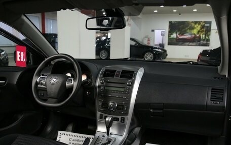 Toyota Corolla, 2011 год, 1 099 000 рублей, 5 фотография