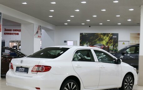 Toyota Corolla, 2013 год, 949 000 рублей, 2 фотография