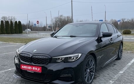 BMW 3 серия, 2019 год, 3 250 000 рублей, 2 фотография