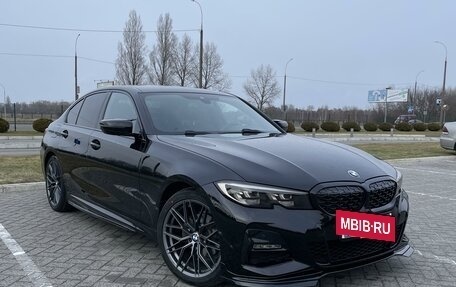BMW 3 серия, 2019 год, 3 250 000 рублей, 4 фотография