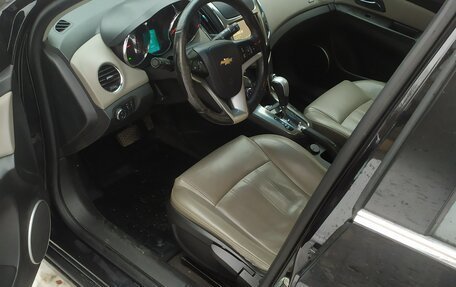 Chevrolet Cruze II, 2014 год, 960 000 рублей, 4 фотография