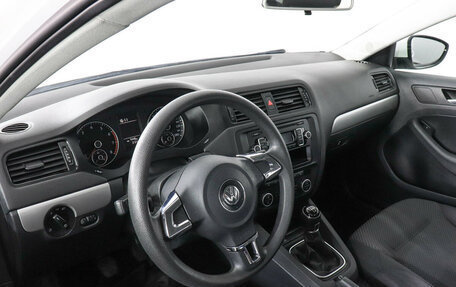Volkswagen Jetta VI, 2013 год, 1 299 000 рублей, 9 фотография