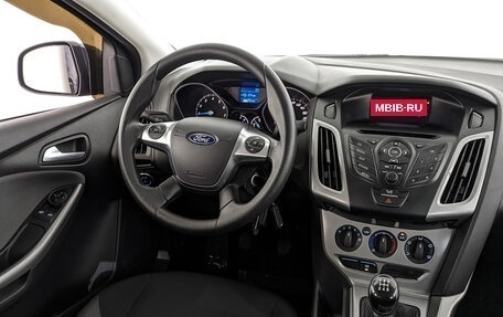 Ford Focus III, 2012 год, 980 000 рублей, 20 фотография