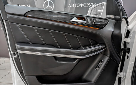 Mercedes-Benz GL-Класс AMG, 2015 год, 3 900 000 рублей, 26 фотография