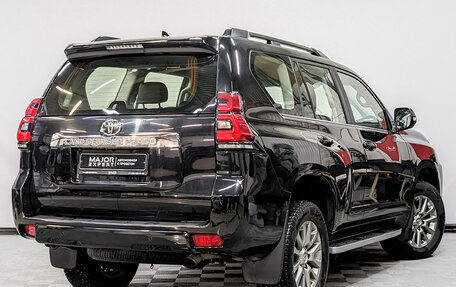 Toyota Land Cruiser Prado 150 рестайлинг 2, 2018 год, 5 950 000 рублей, 20 фотография