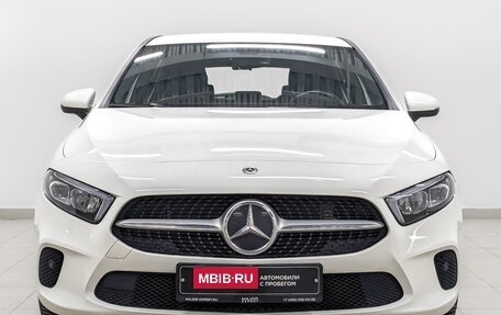 Mercedes-Benz A-Класс, 2018 год, 3 150 000 рублей, 2 фотография