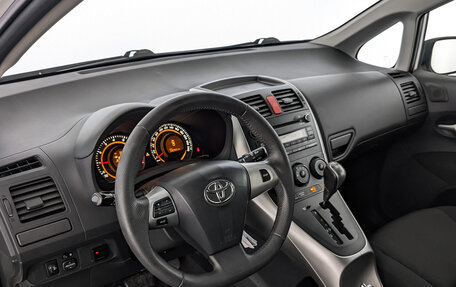 Toyota Auris II, 2011 год, 1 185 000 рублей, 11 фотография