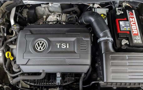 Volkswagen Tiguan II, 2018 год, 2 890 000 рублей, 18 фотография