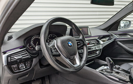 BMW 5 серия, 2018 год, 3 540 000 рублей, 23 фотография