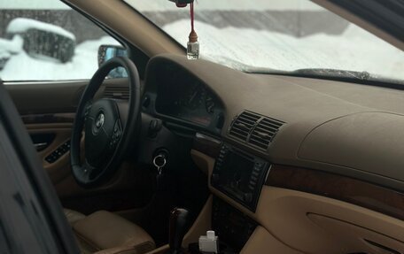 BMW 5 серия, 2000 год, 810 000 рублей, 16 фотография