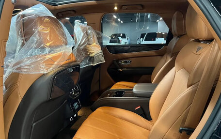 Bentley Bentayga I, 2020 год, 17 830 000 рублей, 13 фотография