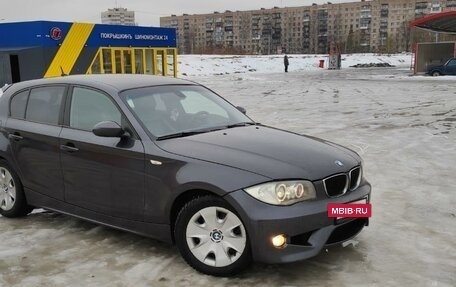 BMW 1 серия, 2004 год, 700 000 рублей, 8 фотография