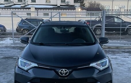 Toyota RAV4, 2017 год, 2 500 000 рублей, 2 фотография