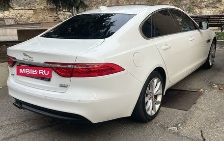 Jaguar XF II, 2018 год, 3 100 000 рублей, 2 фотография