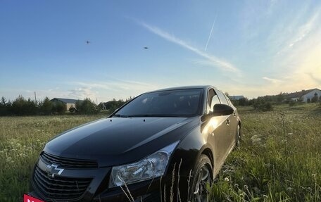 Chevrolet Cruze II, 2012 год, 850 000 рублей, 4 фотография