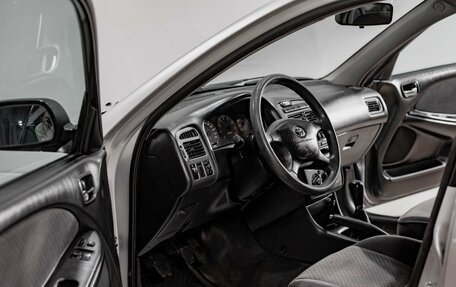 Toyota Avensis III рестайлинг, 2000 год, 356 000 рублей, 5 фотография