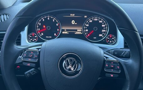 Volkswagen Touareg III, 2013 год, 3 300 000 рублей, 21 фотография