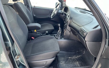 Chevrolet Niva I рестайлинг, 2018 год, 1 150 000 рублей, 6 фотография