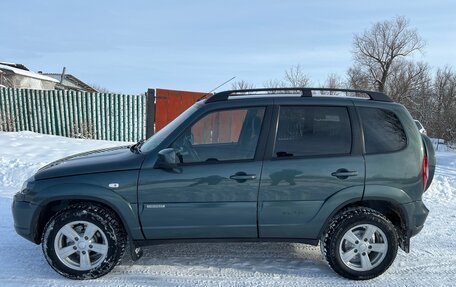 Chevrolet Niva I рестайлинг, 2018 год, 1 150 000 рублей, 2 фотография