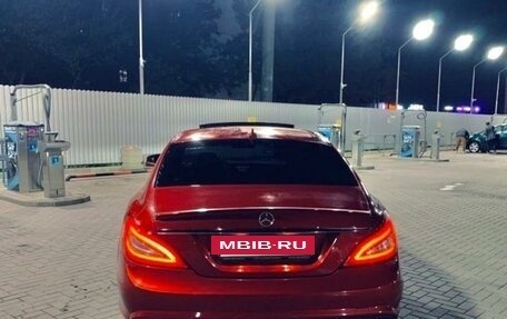 Mercedes-Benz CLS, 2013 год, 2 650 000 рублей, 4 фотография