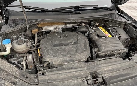 Volkswagen Tiguan II, 2017 год, 2 700 000 рублей, 23 фотография