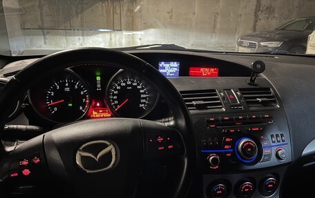 Mazda 3, 2009 год, 900 000 рублей, 10 фотография