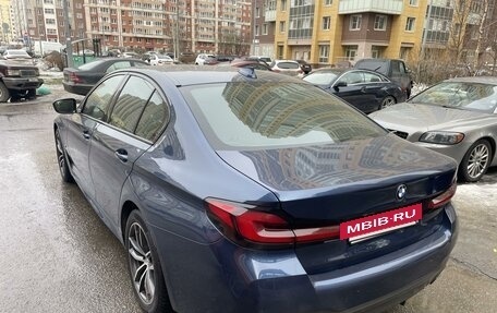 BMW 5 серия, 2020 год, 6 300 000 рублей, 3 фотография