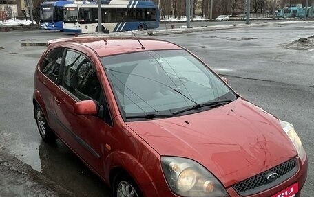 Ford Fiesta, 2006 год, 555 000 рублей, 2 фотография