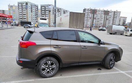 Toyota RAV4, 2014 год, 2 170 000 рублей, 4 фотография