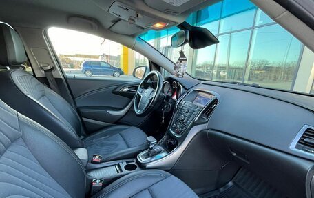 Opel Astra J, 2013 год, 1 050 000 рублей, 13 фотография