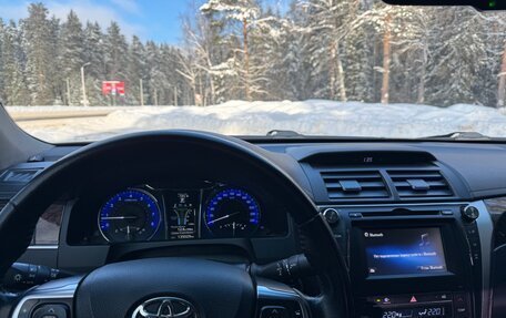 Toyota Camry, 2017 год, 2 450 000 рублей, 17 фотография