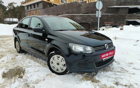 Volkswagen Polo VI (EU Market), 2013 год, 980 000 рублей, 19 фотография