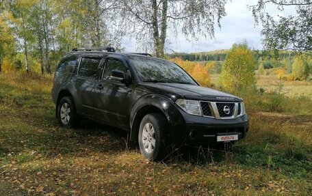 Nissan Pathfinder, 2007 год, 1 170 000 рублей, 2 фотография