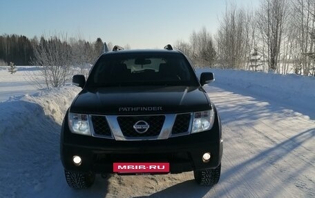 Nissan Pathfinder, 2007 год, 1 170 000 рублей, 3 фотография