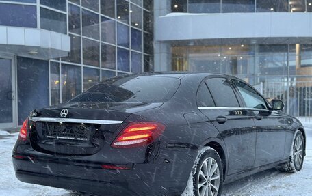 Mercedes-Benz E-Класс, 2019 год, 2 870 000 рублей, 4 фотография