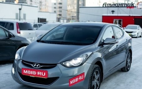 Hyundai Elantra V, 2012 год, 1 150 000 рублей, 2 фотография