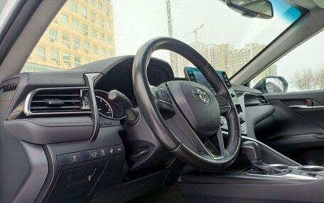 Toyota Camry, 2021 год, 3 475 500 рублей, 14 фотография