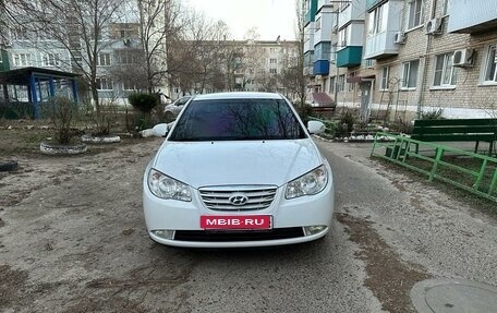 Hyundai Elantra IV, 2010 год, 920 000 рублей, 2 фотография
