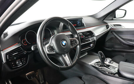 BMW 5 серия, 2019 год, 4 250 000 рублей, 12 фотография