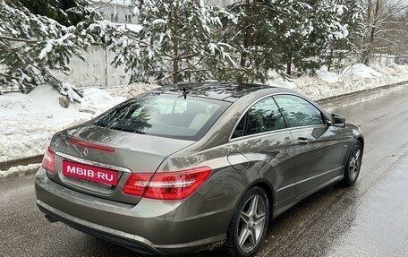 Mercedes-Benz E-Класс, 2012 год, 1 795 000 рублей, 5 фотография