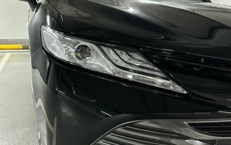 Toyota Camry, 2021 год, 3 950 000 рублей, 7 фотография