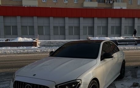 Mercedes-Benz E-Класс, 2020 год, 4 200 000 рублей, 2 фотография